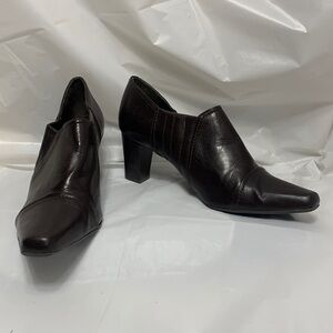 FRANCO Sarto Brown Tanya Heeled Loafer Size 10M